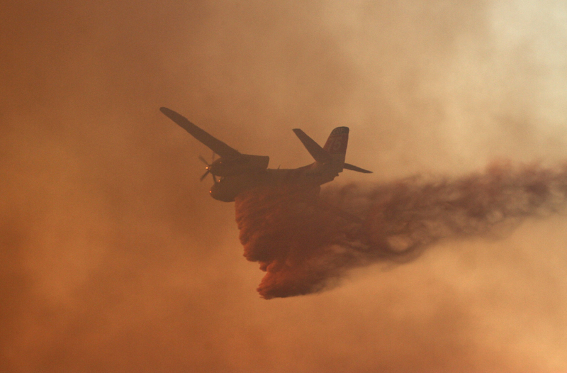 Illustration for article titled How Wildfires Are Fought And What You Can Do If One Threatens You